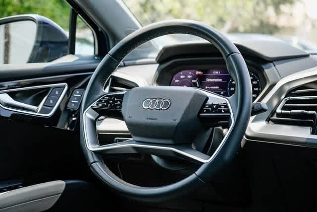 Thumbnail: 2024 Audi Q4 e-tron - 15