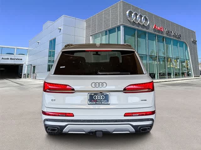 Thumbnail: 2025 Audi Q7 - 5