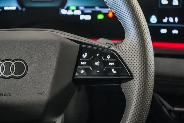 Thumbnail: 2025 Audi SQ6 e-tron - 21