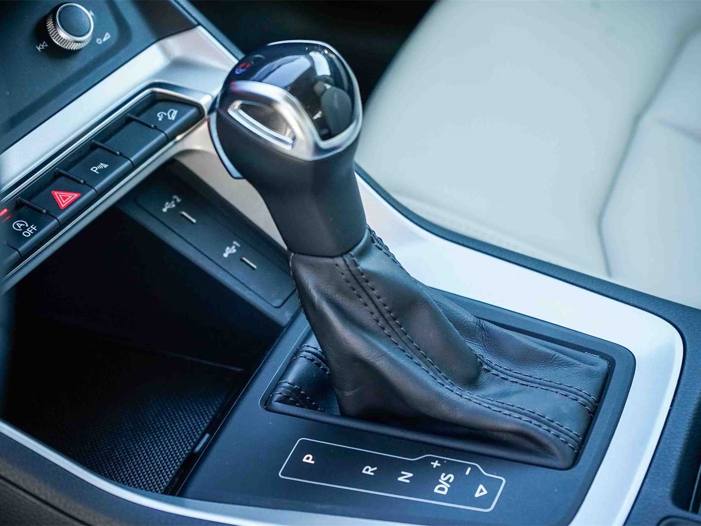 Thumbnail: 2022 Audi Q3 - 21