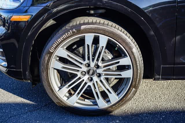 Thumbnail: 2019 Audi SQ5 - 9