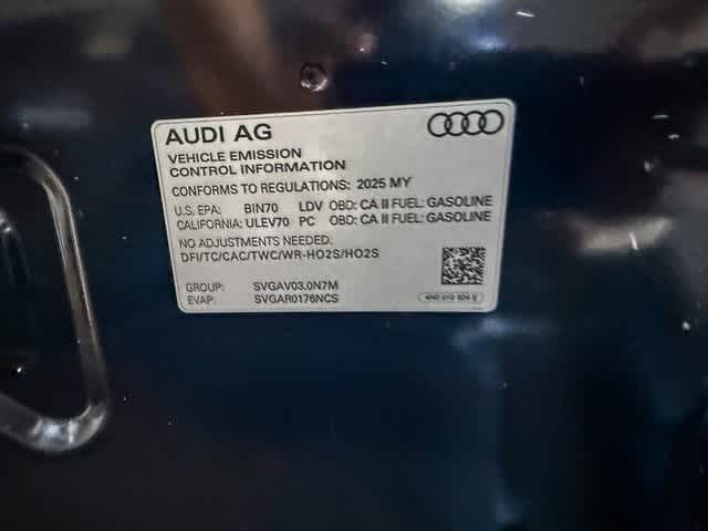 Thumbnail: 2025 Audi A8 - 28