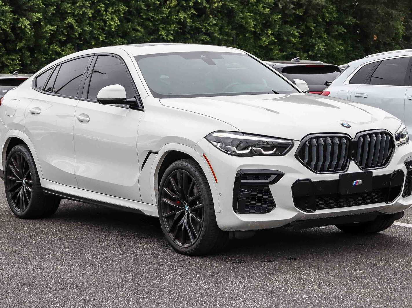 Thumbnail: 2022 BMW X6 - 4
