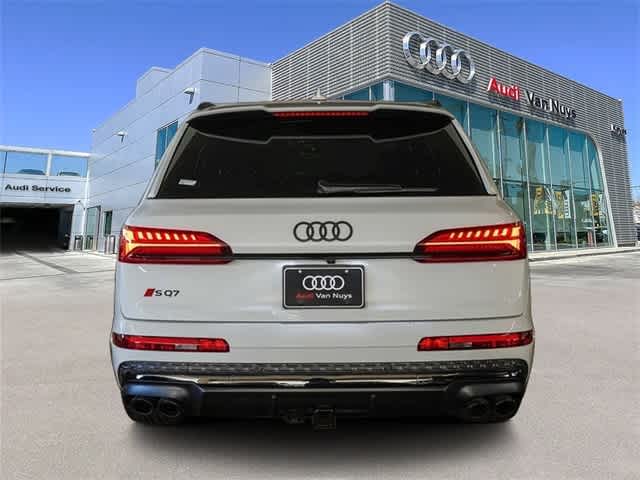 Thumbnail: 2025 Audi SQ7 - 3