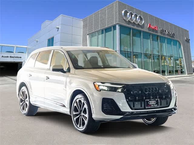 2025 Audi Q7 Premium Plus 3