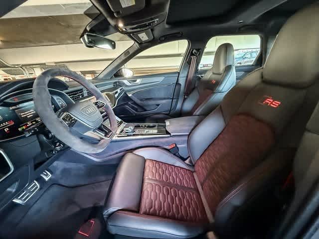 Thumbnail: 2026 Audi RS 6 - 19