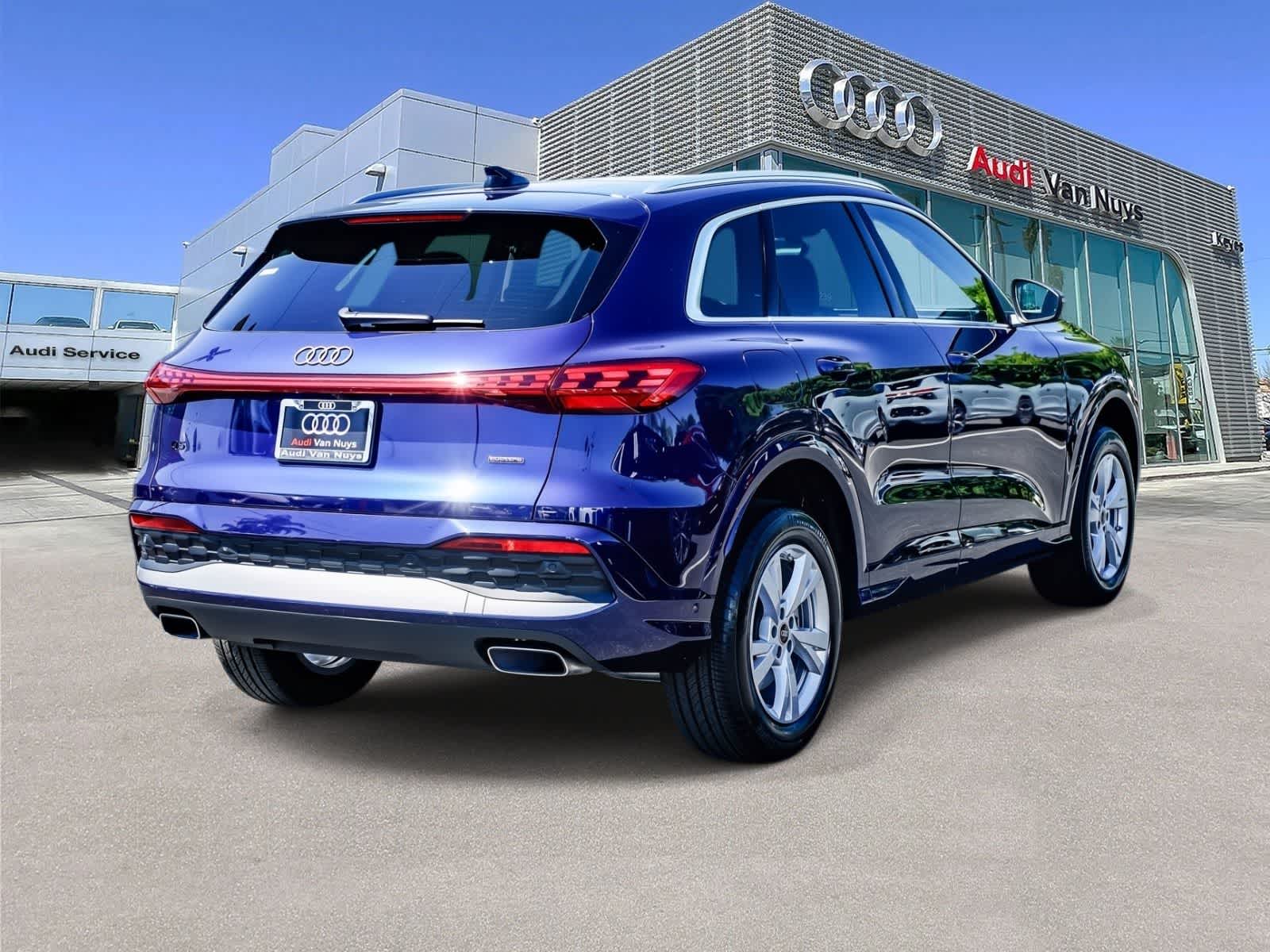 Thumbnail: 2025 Audi Q5 - 4