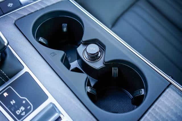 Thumbnail: 2025 Audi A6 - 23