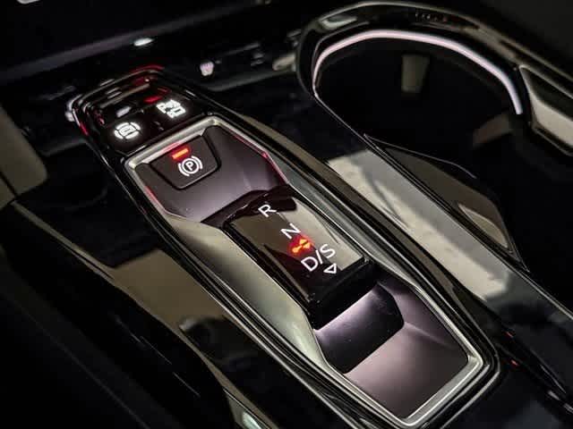 Thumbnail: 2025 Audi Q5 - 24