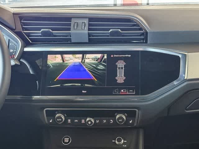 Thumbnail: 2025 Audi Q3 - 14