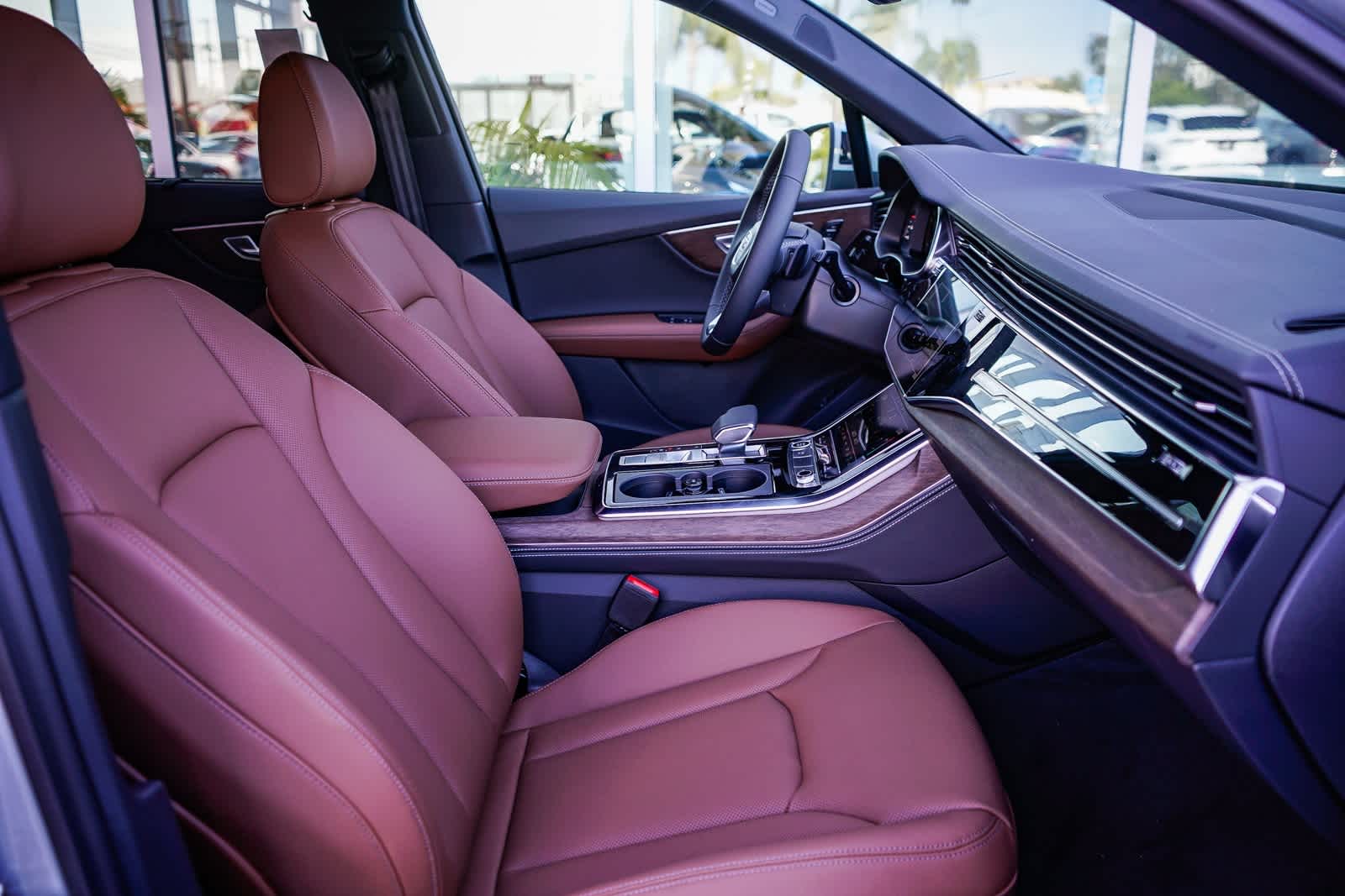 Thumbnail: 2026 Audi Q7 - 17