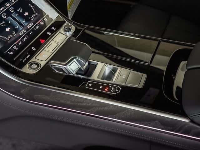 Thumbnail: 2025 Audi A8 - 20