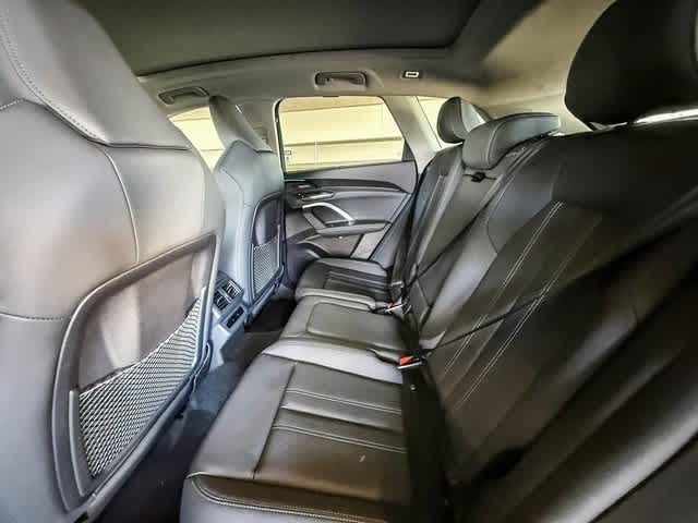 Thumbnail: 2025 Audi Q5 - 18