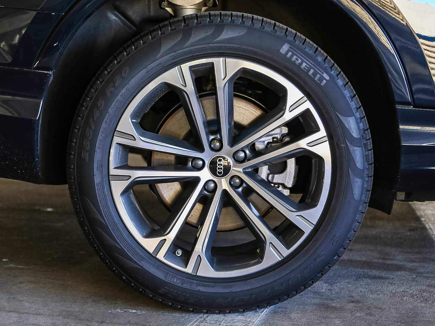 Thumbnail: 2026 Audi Q7 - 11