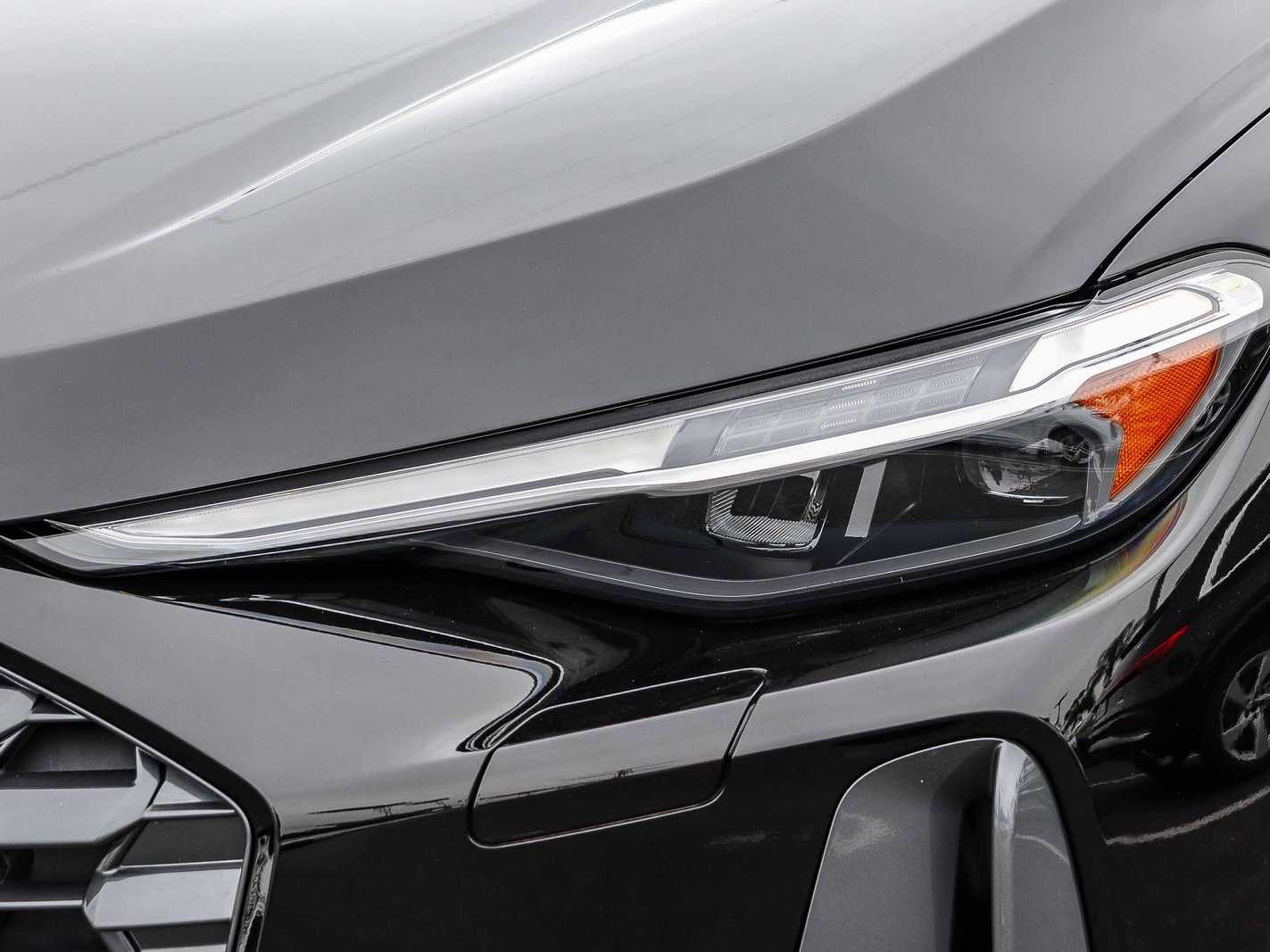 Thumbnail: 2025 Audi Q5 - 7