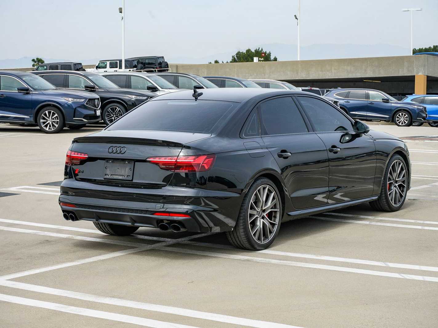 Thumbnail: 2023 Audi S4 - 4