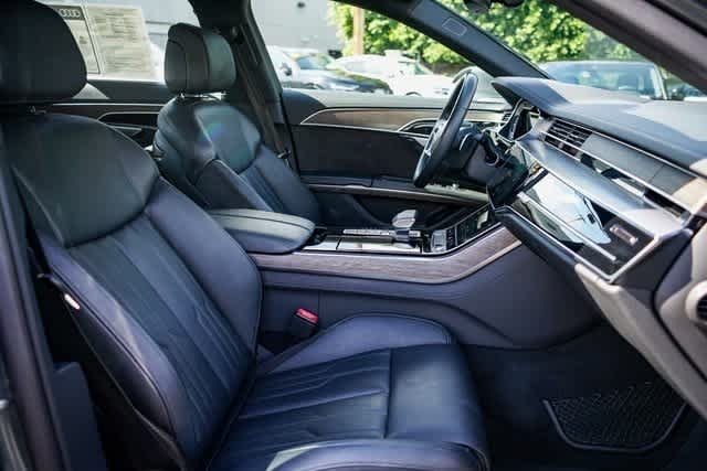 Thumbnail: 2021 Audi A8 - 16