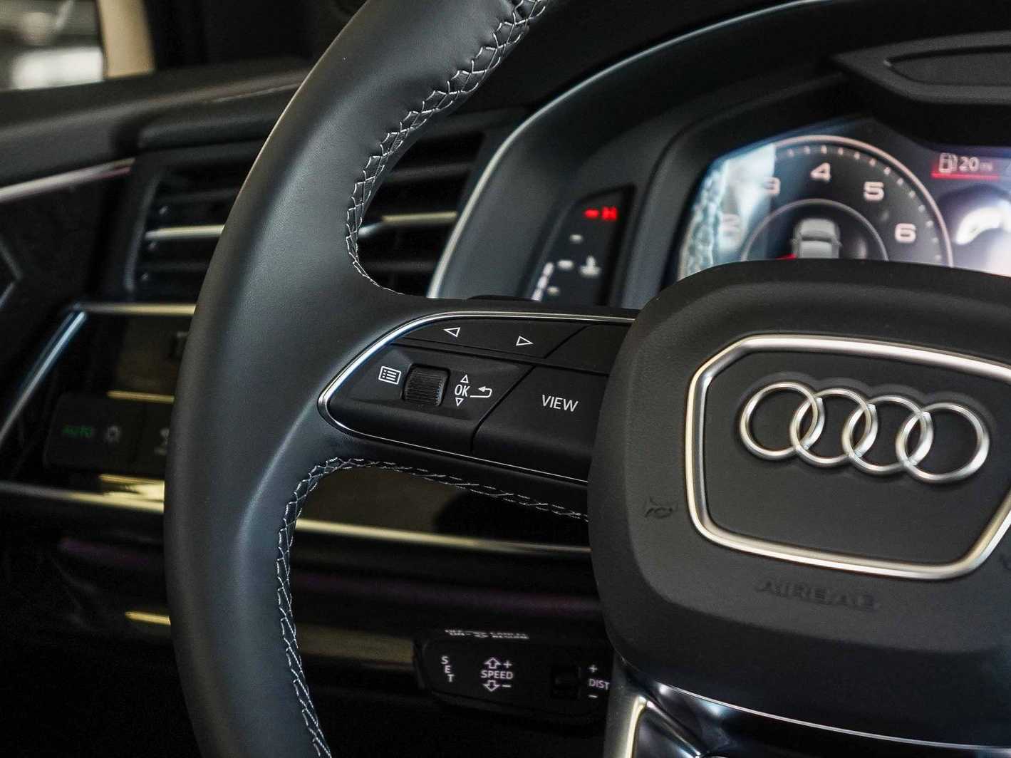 Thumbnail: 2026 Audi Q7 - 16