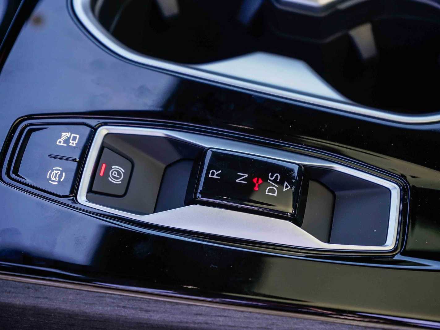 Thumbnail: 2026 Audi A6 - 21