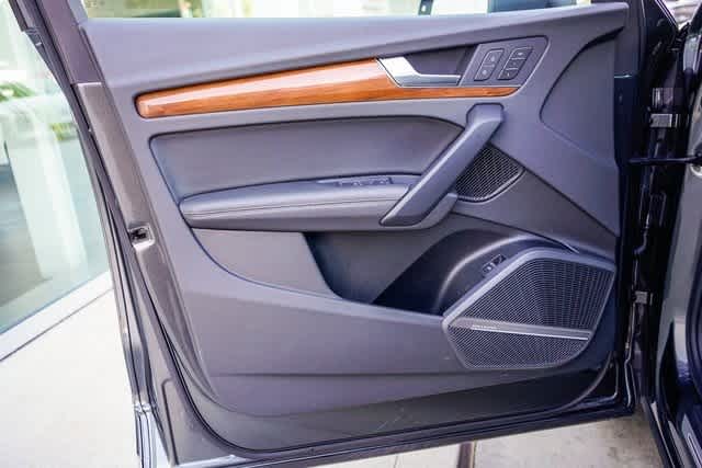 Thumbnail: 2022 Audi Q5 - 19