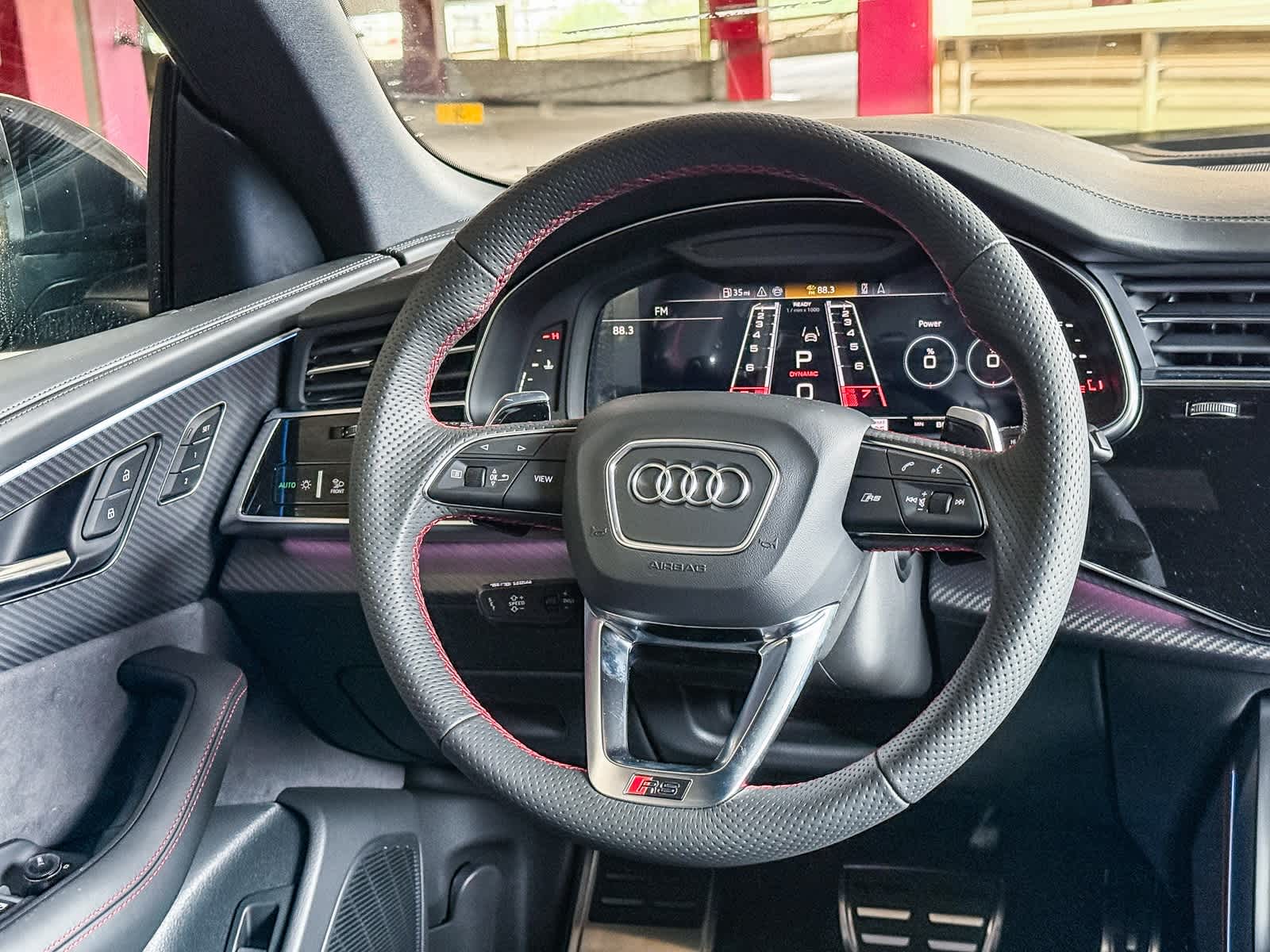 Thumbnail: 2026 Audi RS Q8 - 15