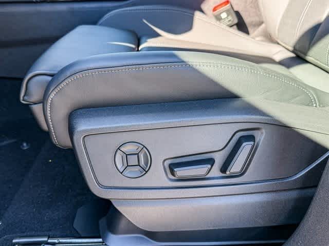 Thumbnail: 2025 Audi Q5 - 21