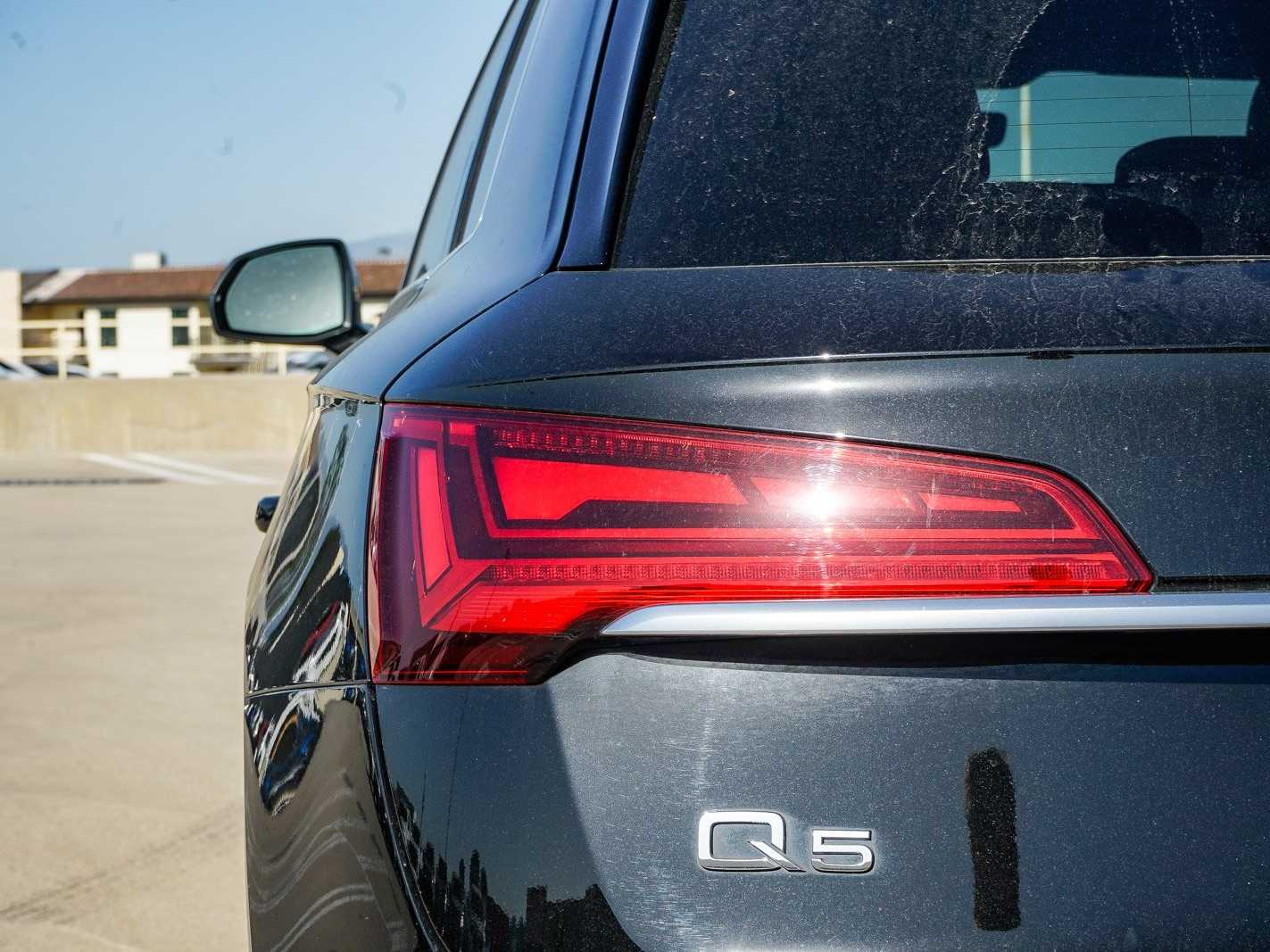 Thumbnail: 2022 Audi Q5 - 9