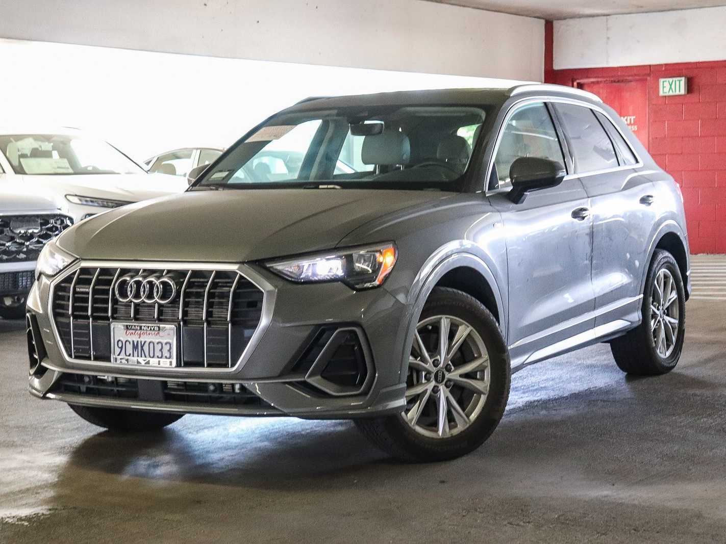 Thumbnail: 2022 Audi Q3 - 1