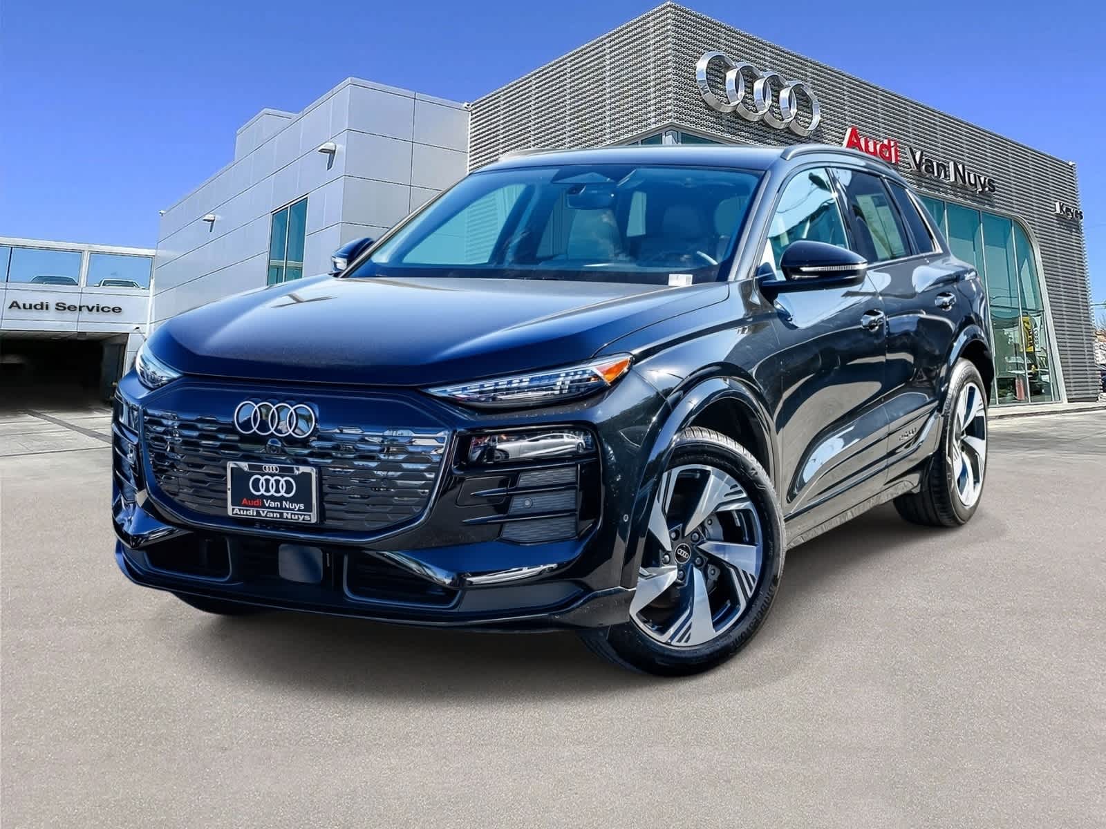 2025 Audi Q6 e-tron Premium Plus -
                  Sherman Oaks, CA