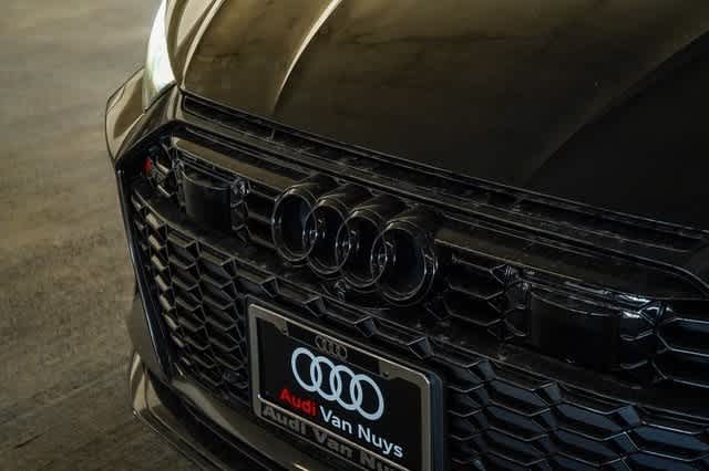 Thumbnail: 2025 Audi RS 7 - 9