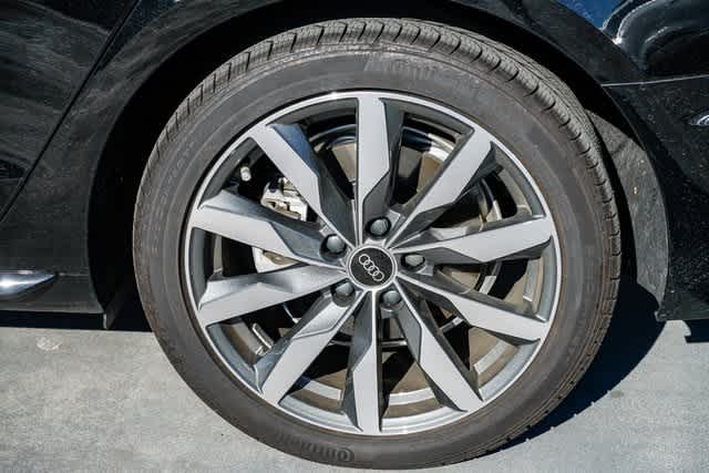 Thumbnail: 2022 Audi A4 - 10