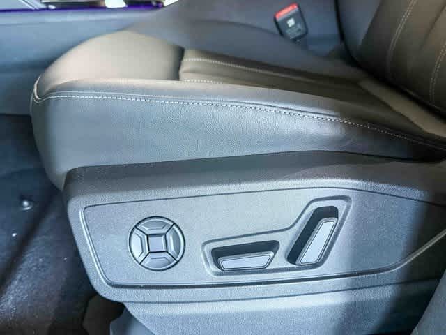 Thumbnail: 2025 Audi Q5 - 21