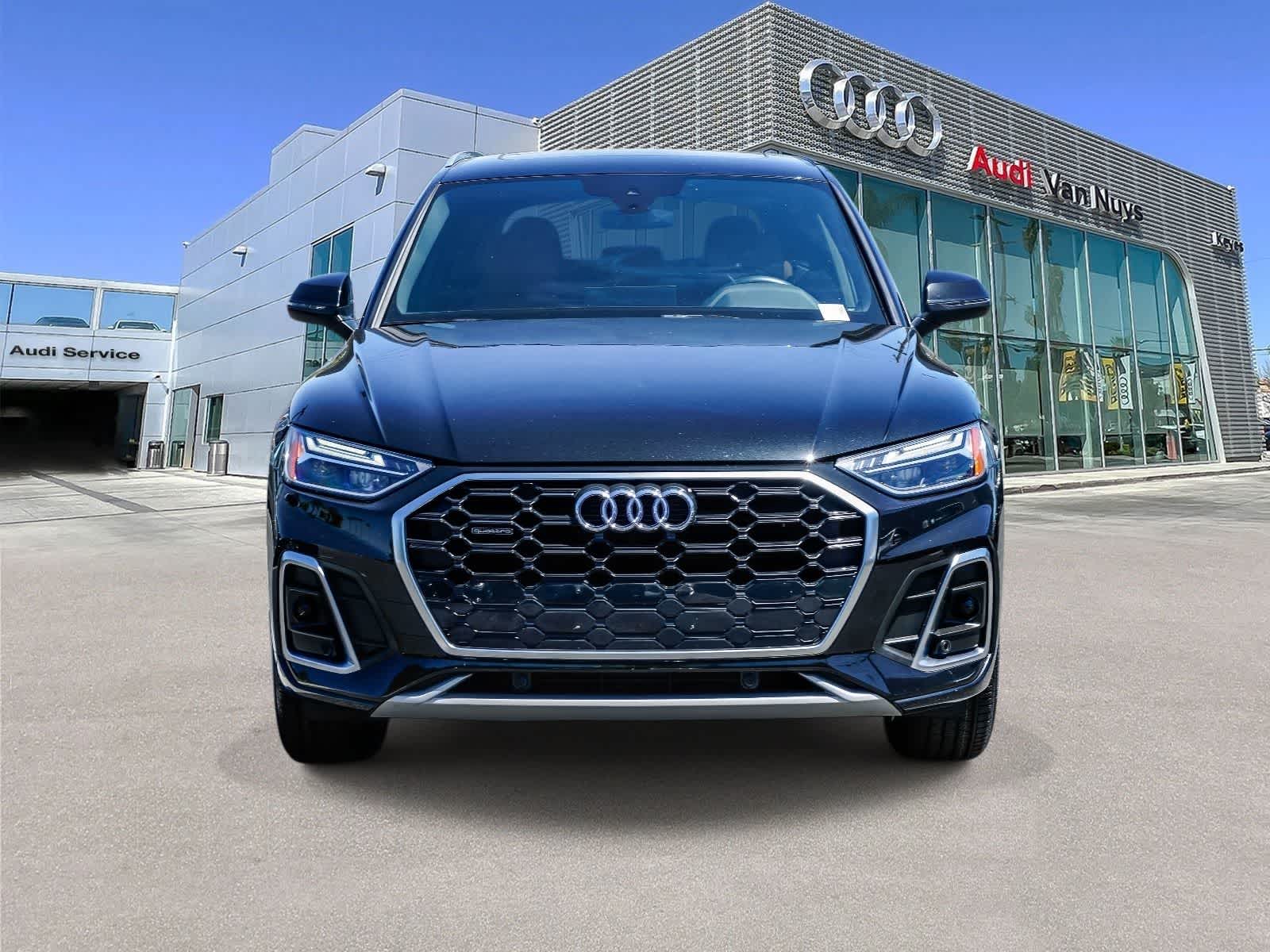 Thumbnail: 2023 Audi Q5 - 6