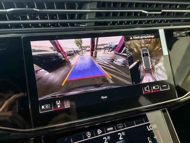 Thumbnail: 2025 Audi Q7 - 25