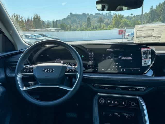 Thumbnail: 2025 Audi Q5 - 13