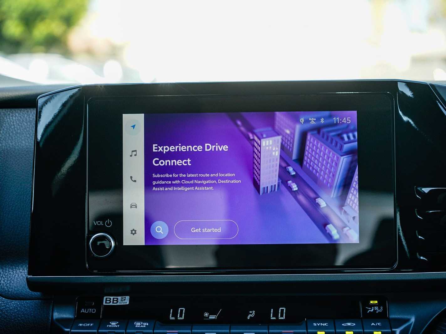 Thumbnail: 2025 Toyota Camry - 13