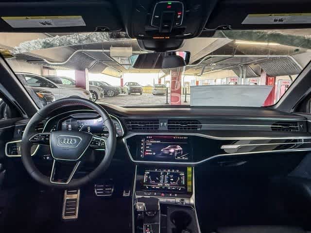 Thumbnail: 2025 Audi S6 - 12