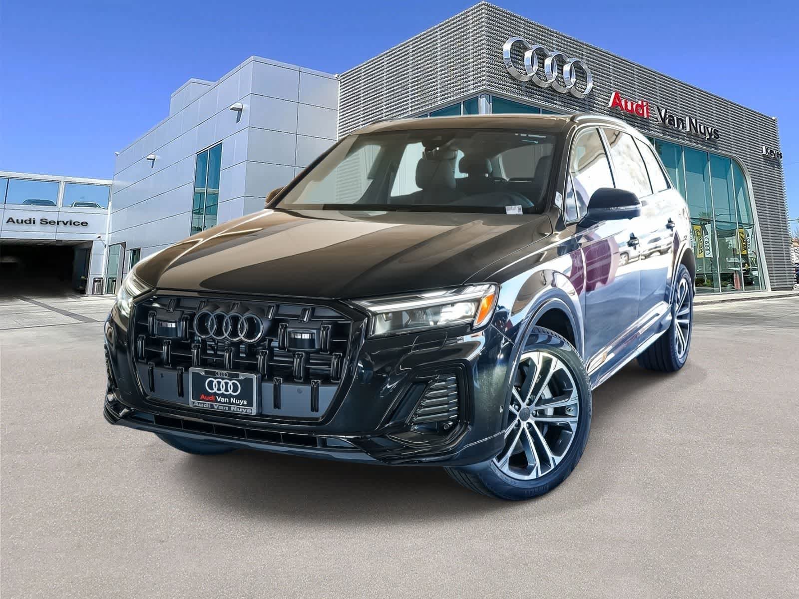 Thumbnail: 2026 Audi Q7 - 1