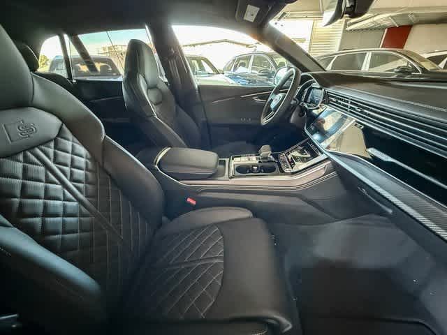 Thumbnail: 2026 Audi SQ8 - 17