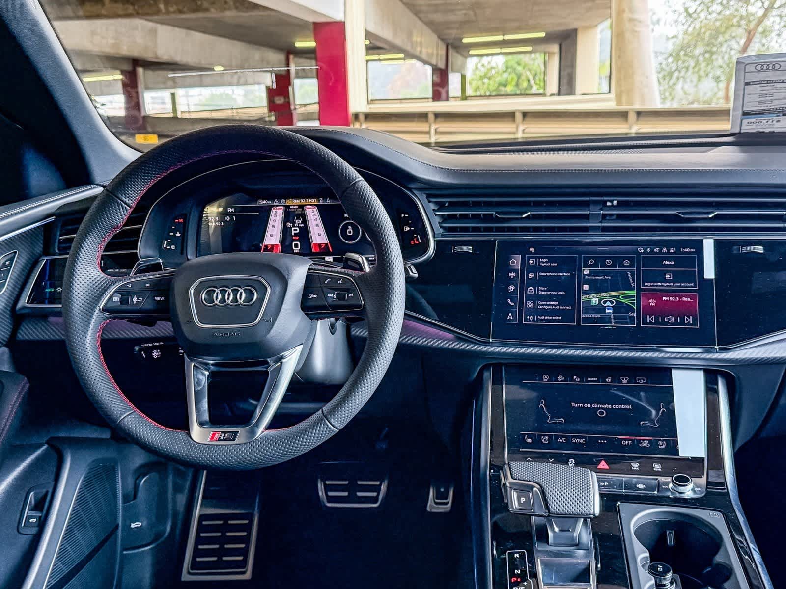 Thumbnail: 2026 Audi RS Q8 - 13