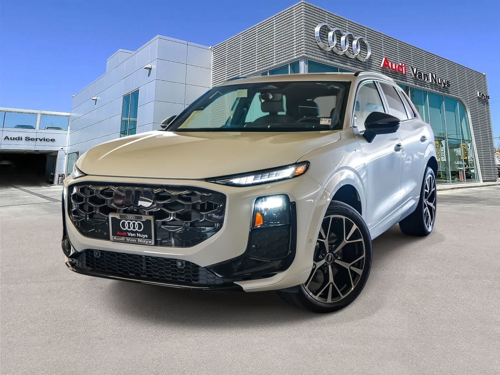 Thumbnail: 2026 Audi Q3 - 1