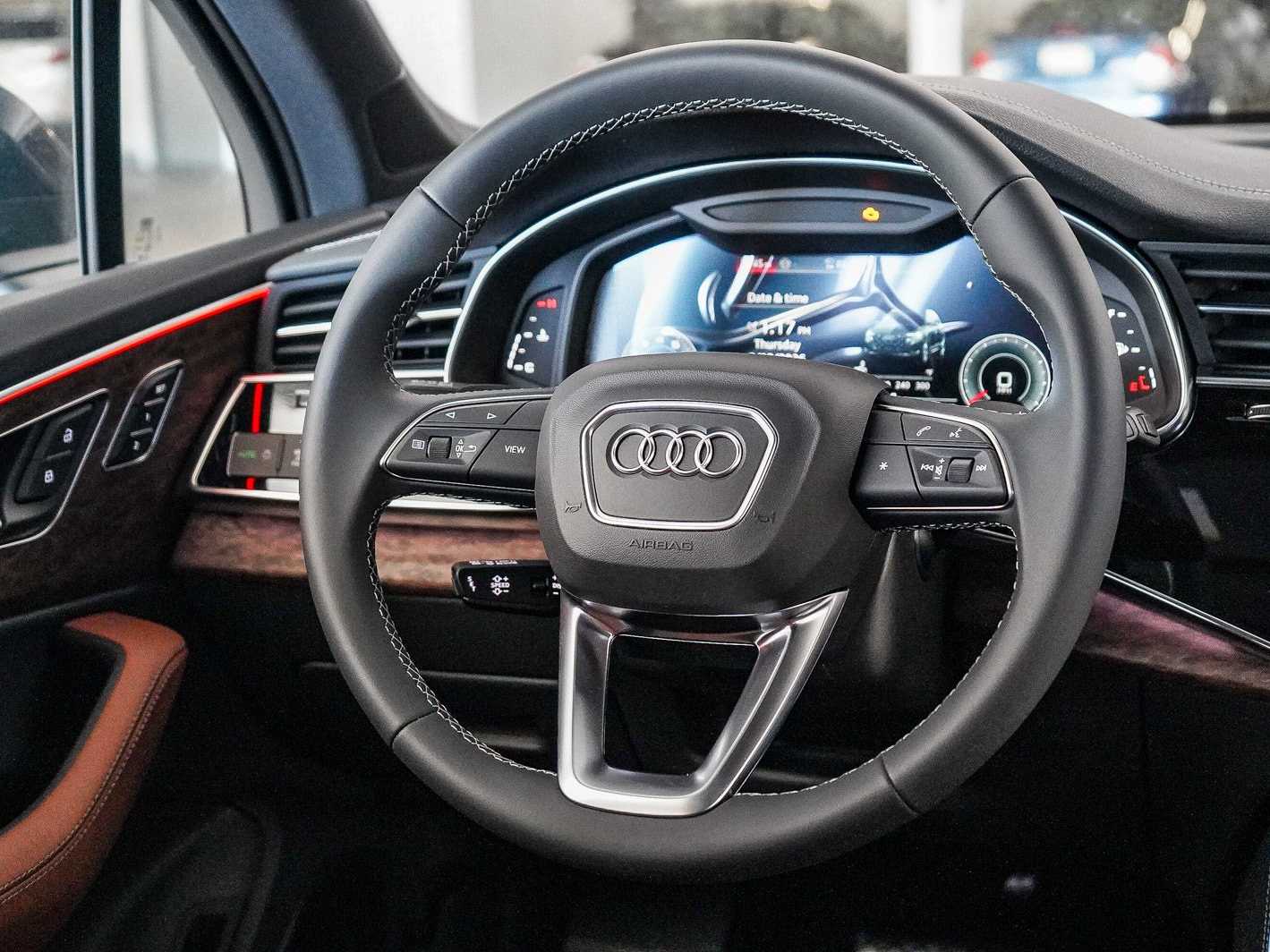 Thumbnail: 2026 Audi Q7 - 15