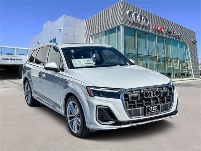Thumbnail: 2025 Audi Q7 - 3