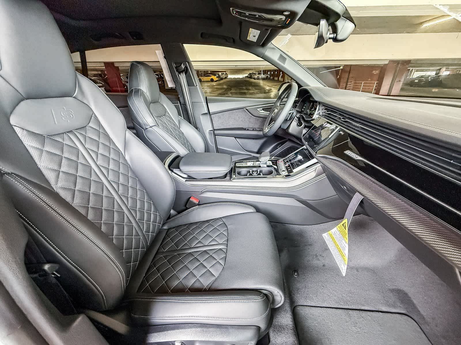 Thumbnail: 2026 Audi SQ8 - 17