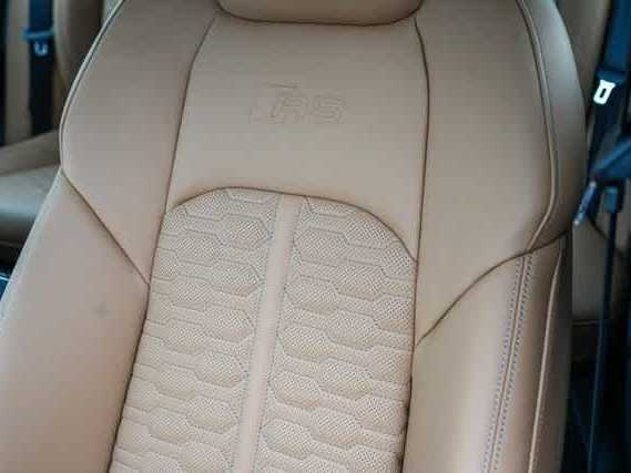 Thumbnail: 2025 Audi RS 7 - 38