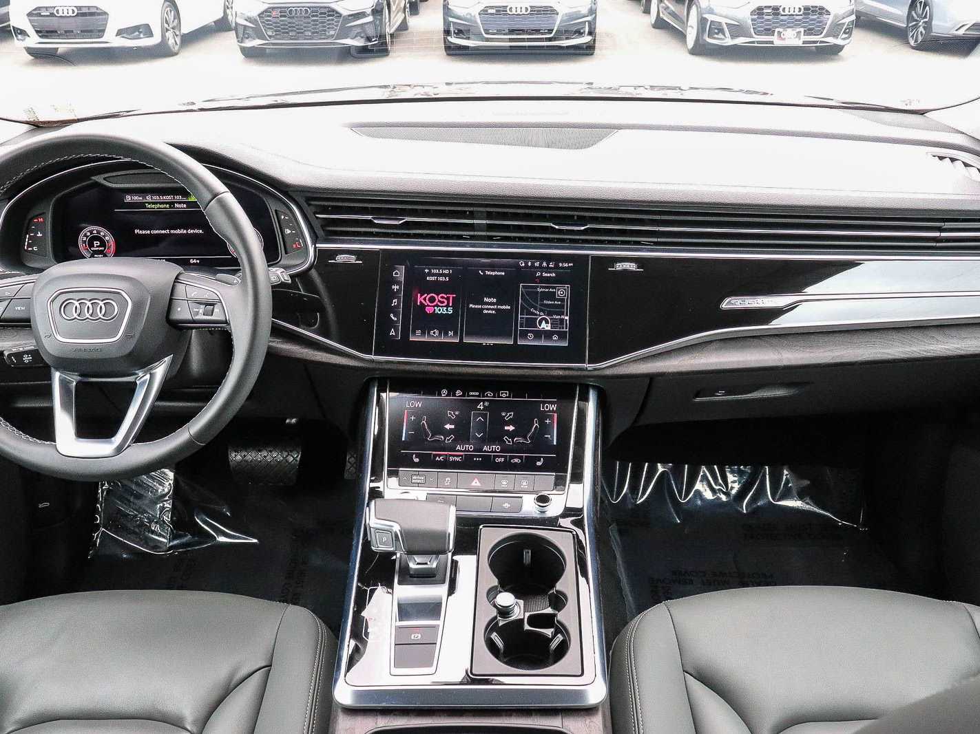 Thumbnail: 2023 Audi Q8 - 13