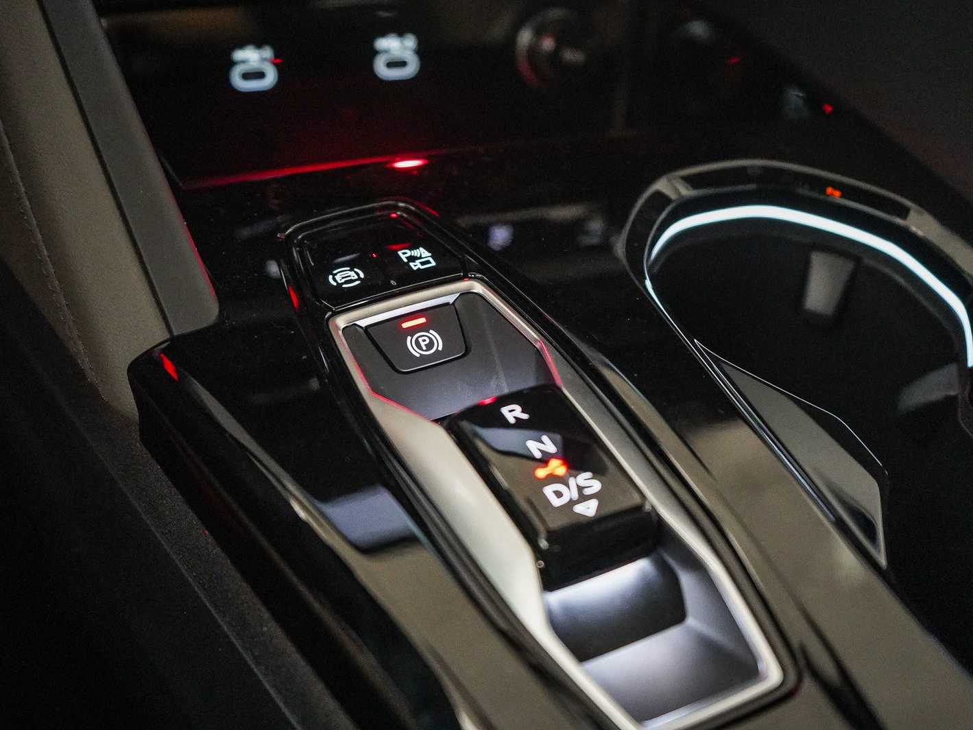 Thumbnail: 2026 Audi Q5 - 23