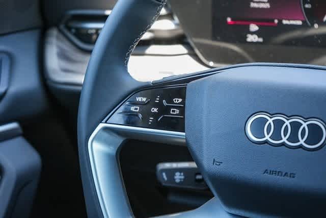 Thumbnail: 2025 Audi Q5 - 18