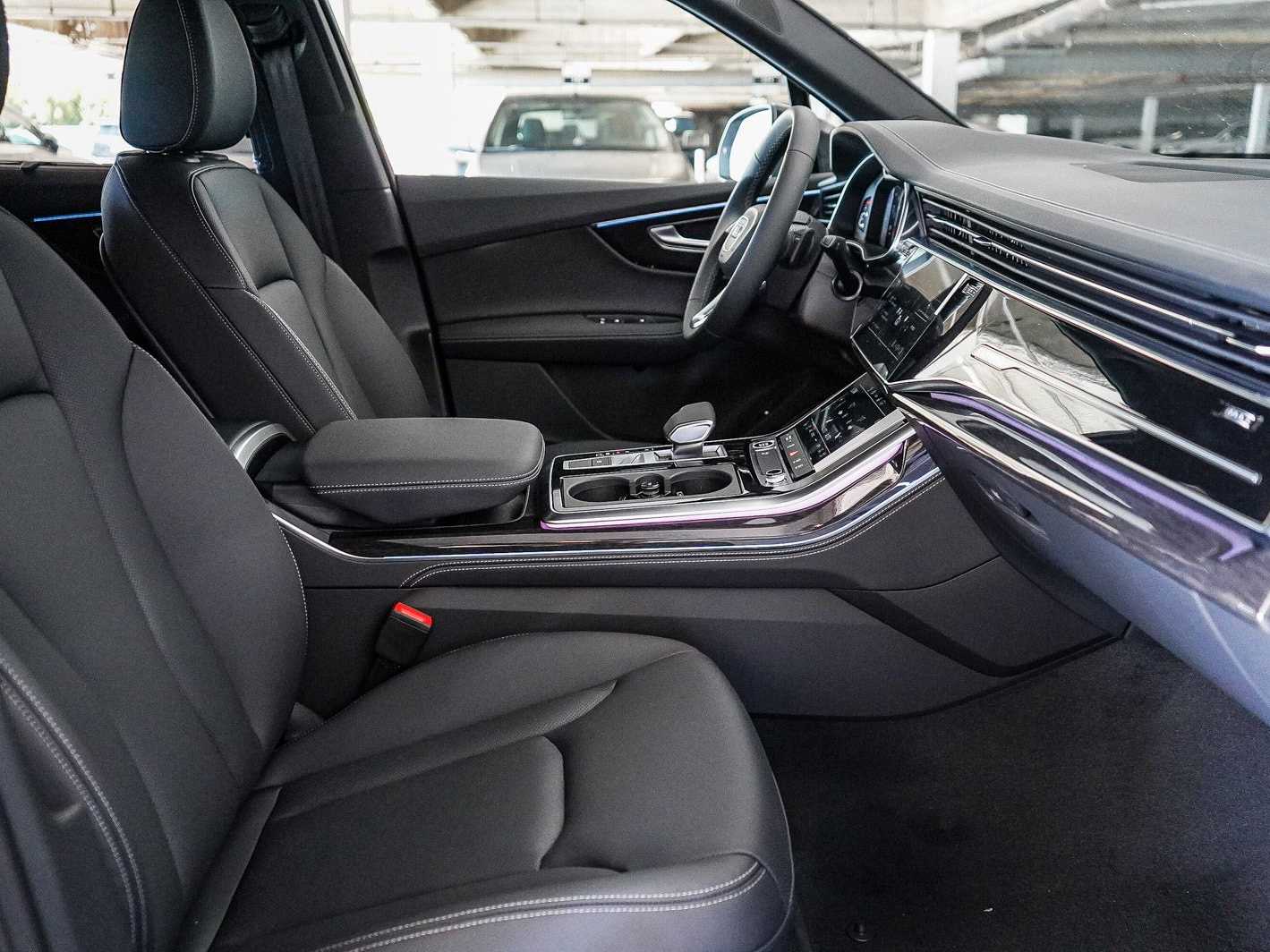 Thumbnail: 2026 Audi Q7 - 17