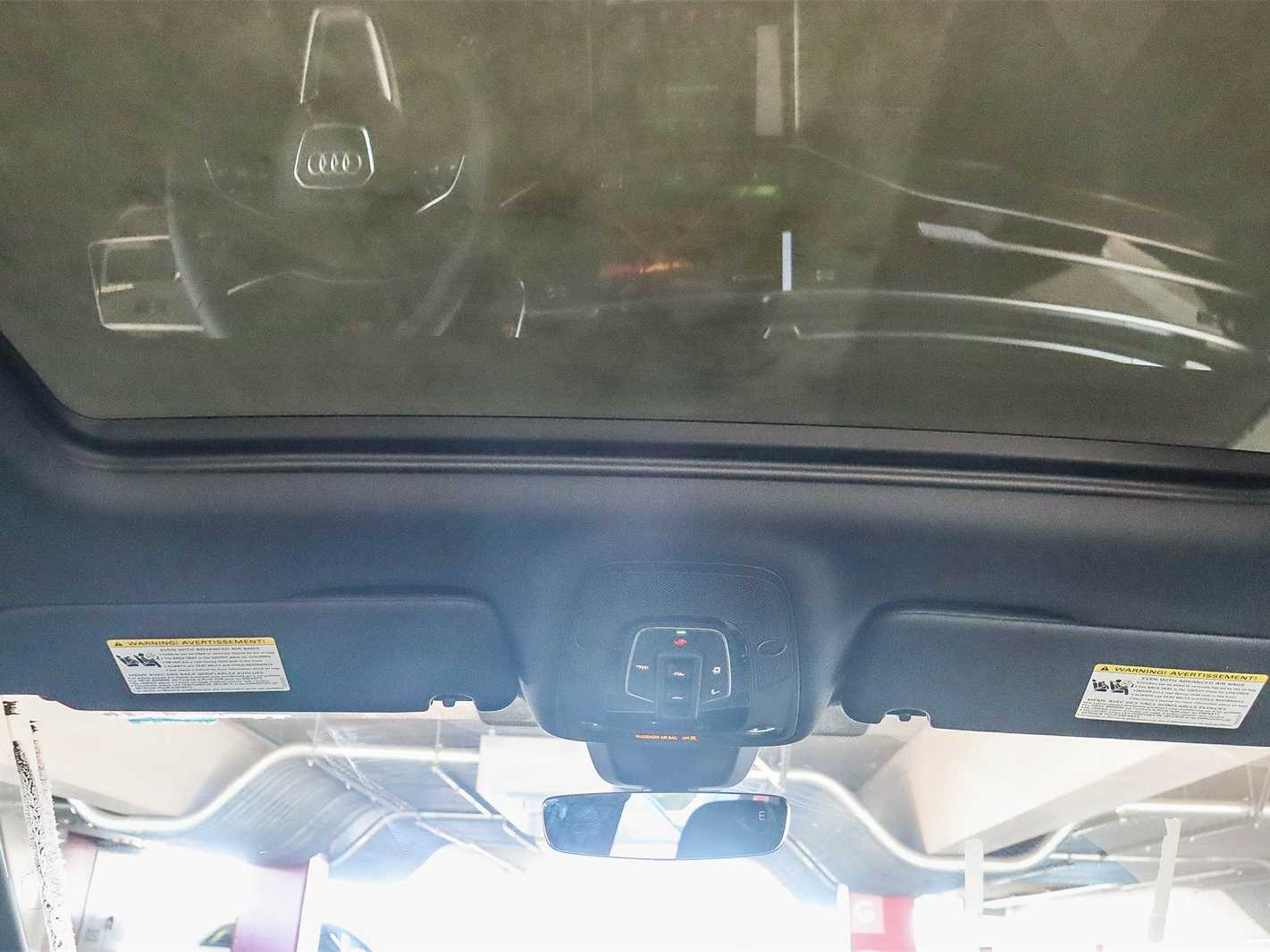 Thumbnail: 2026 Audi Q7 - 16